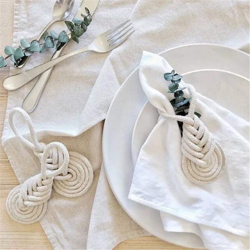 Image 3: Ronds de Serviette de Mariage en Coton Macramé, Plumes Faites à la Main, Anneaux en Bois, Décoration de Table Queue, Artisanat, Fourniture de ix