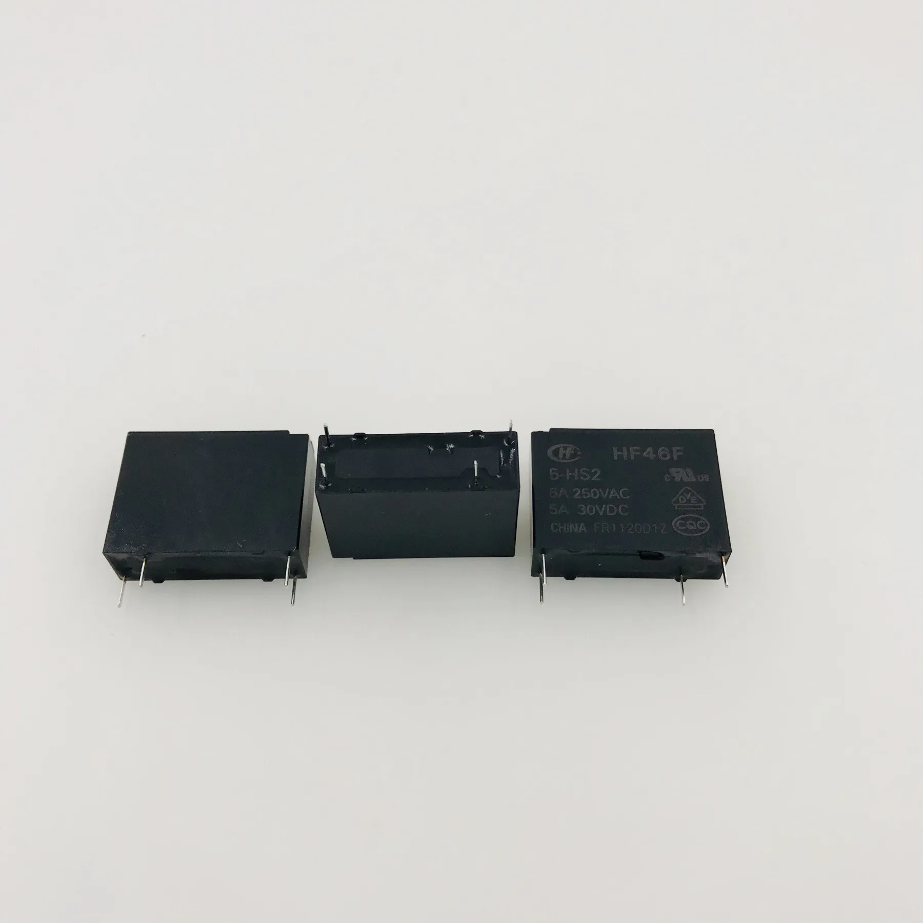 

HF46F-5-HS2 5A 250VAC 5VDC relays