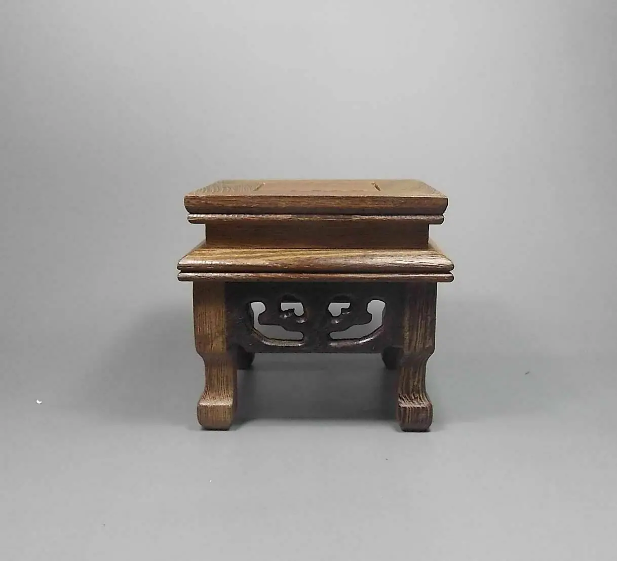 

JiChi деревянная квадратная основа, стенд, ваза, чайник, цветочный горшок, статуя 4,2 дюйма