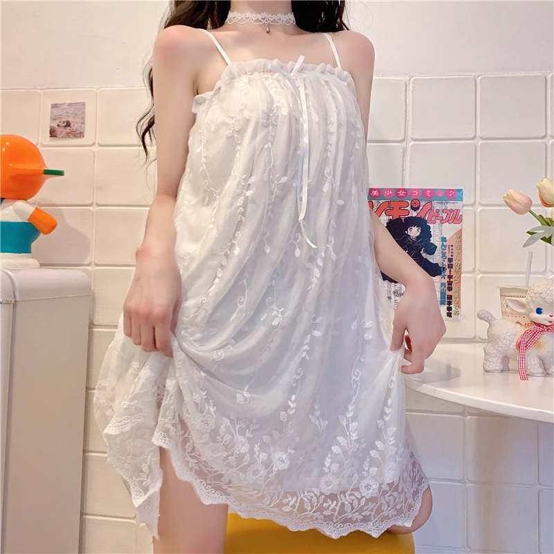 Pyjama de Style princesse pour femme, tenue de nuit Sexy en dentelle, vêtement de maison, robe lolita, nouvelle collection printemps