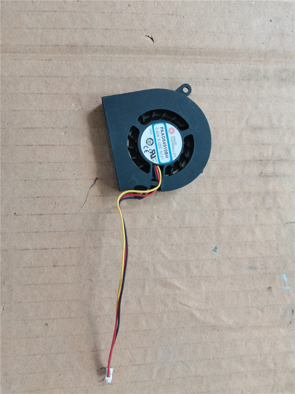 

NEW FAN for PAAD04010BH N131 5v cooling fan