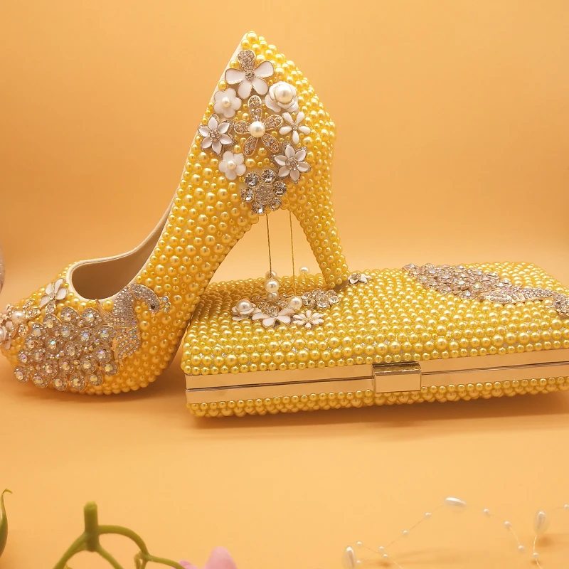 LoveinCrystal Peacock Yellow Pearl Bride scarpe da sposa tacchi alti da donna punta tonda tacco sottile abito da sera Set di scarpe e borse