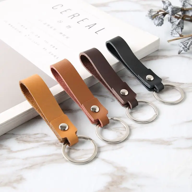 2024 Fashion Cow Leather Keychain Car Thread Small Gift Metal Pendant  Key Chain Ring Holder Simple Keyring Keyhold