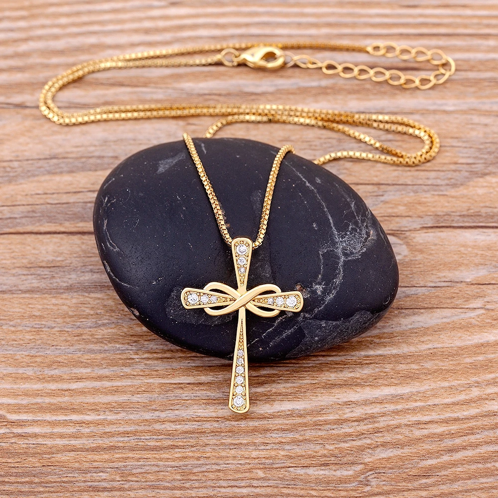 AIBEF Kalung Salib Berkilau Retro Klasik Choker Kristal Liontin Perhiasan Zirkonia Kubik Hadiah Pesta untuk Wanita Pakaian Sehari-hari Grosir