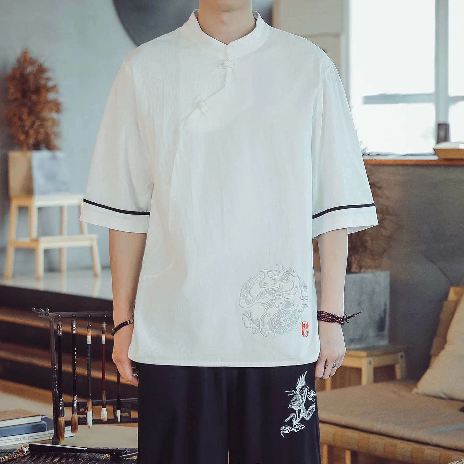 Chinese Style Summer Embroidered Thin Linen T-shirt Young Men&#39;s Large Size Short Sleeve Casual T-shirt