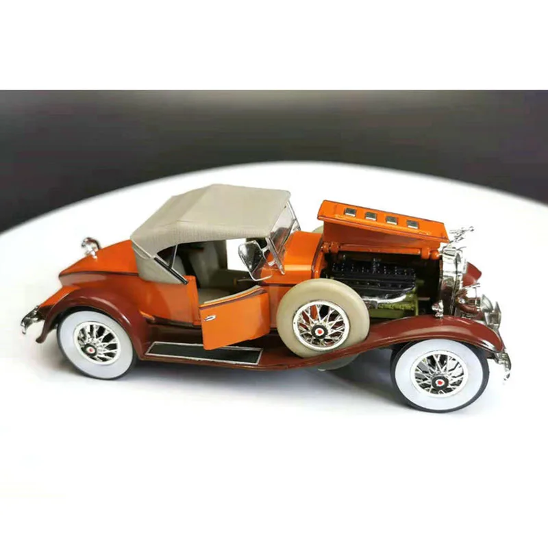 1:32 Simulation  American Luxury Cars 1930 Packard Retro Classic Car Model Metal Die-Cast Toy Alloy Vehicle Collection Display