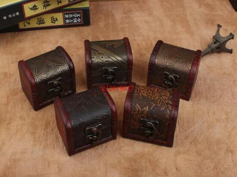 

free shipping Vintage Jewelry Box Organizer Storage Case Mini Wood Flower Pattern Metal Container Handmade Wooden Small B