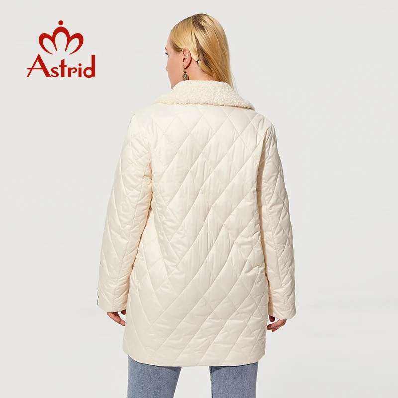 Astrid 2022 New Women\'s Autumn Quilted Jacket with Fur Zipper Letter Print White Long Coat Women Parkas Plus size Outerwear Tops