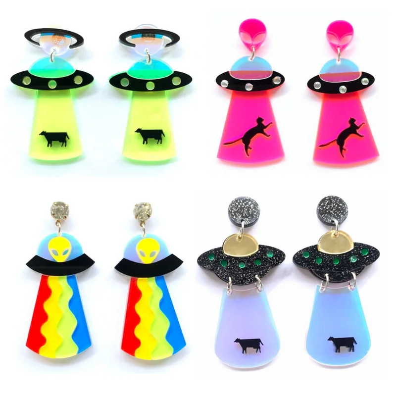 Trendy Universe Alien UFO Acrylic Stud Charm Earrings For Women Funny Color Transparent Spaceship Saucerman Charm Eardrop