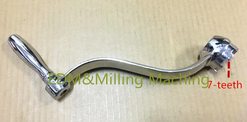 

CNC NANTONG Milling Machine Part Type 7-teeth Elevating Knee Crank Handle C83+84 For Milling Machine Mill Service