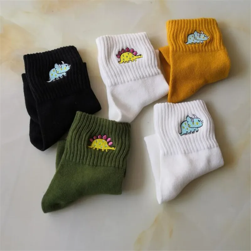 Cute Women Embroidery Dinosaur Socks White Lovely Cartoon Animal Vintage Cotton Short Socks Novelty Crazy Funny Cozy Socks Funky