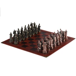 Juego de mesa de ajedrez con temática de Metal, juguete de entretenimiento, juego de tablero de cuero, dragón, soldado, deportes, 32 piezas