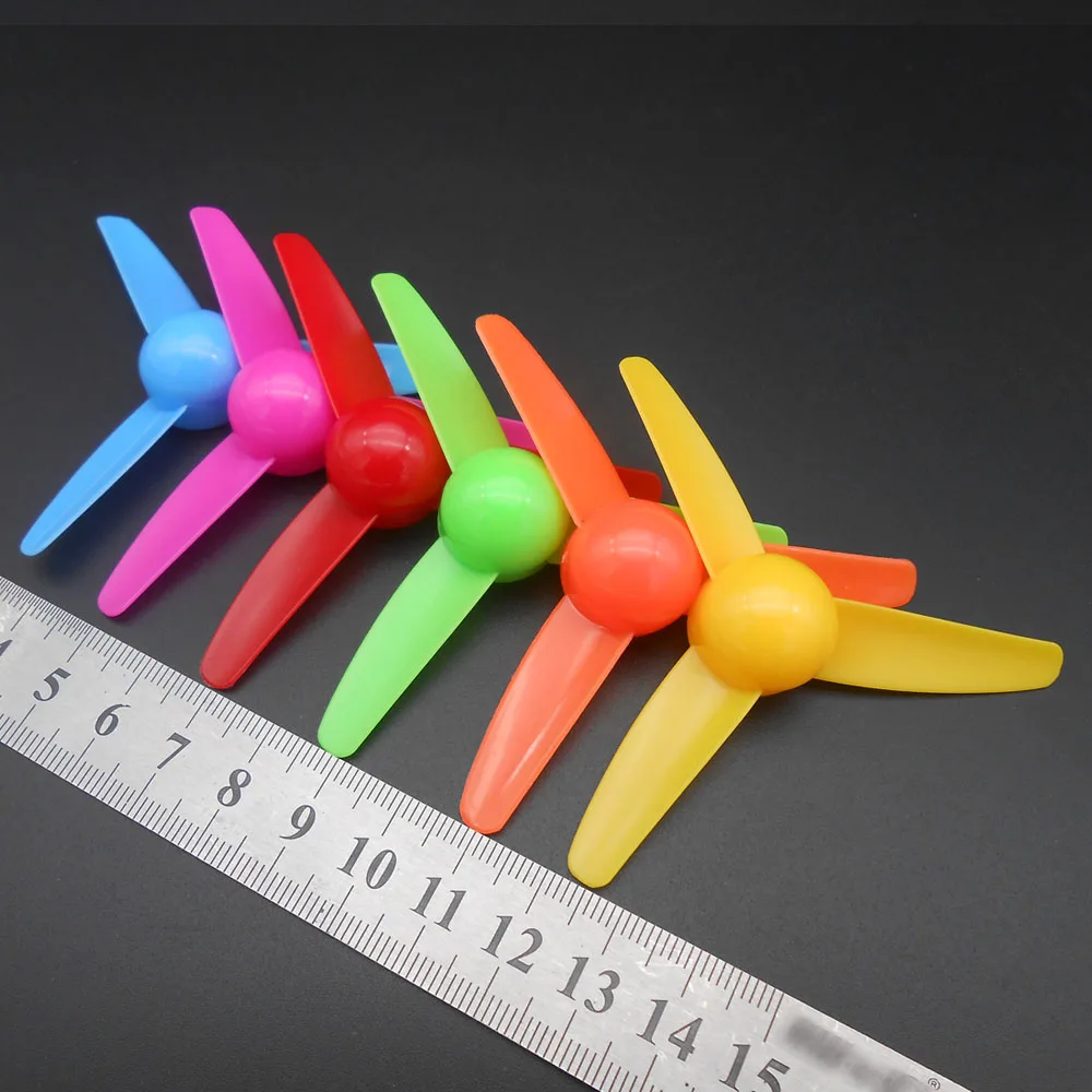 

50Pcs X 8CM 3-Blade Propeller Plastic 3 Leaves Helix OARS Aperture=2mm 1.95MM D= 80mm Yellow Orange Green Blue Red Pink TH. 14MM