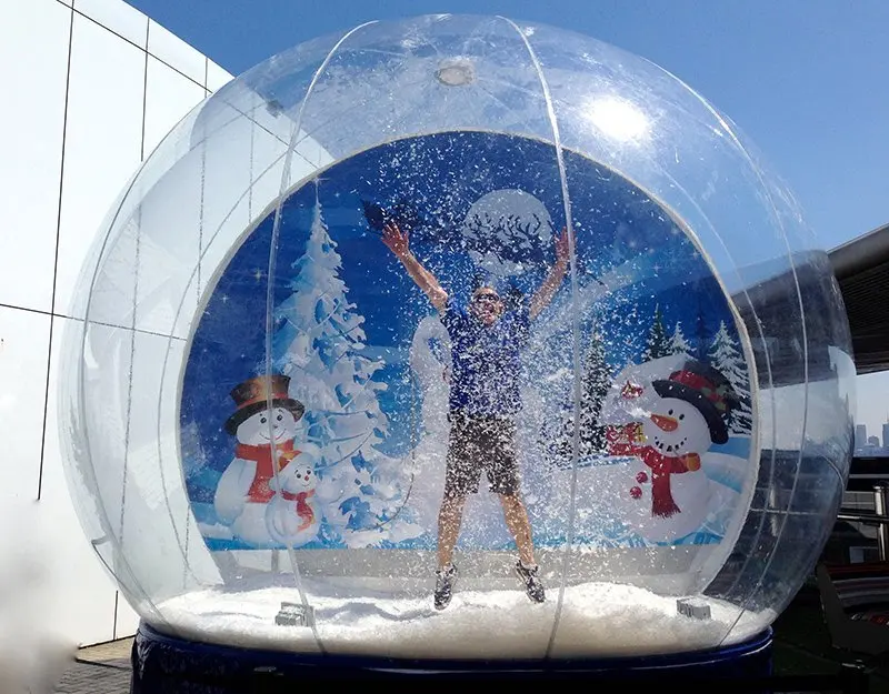 Grandi gonfiabili Snow Globe Promozione natalizia Globo di neve in PVC Pubblicità Photo Booth Ornamenti Palla Snow Globe per eventi