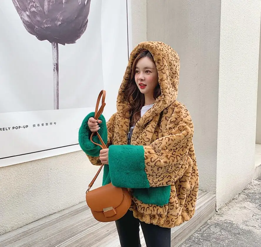 Winter Warm hooded Contrast color Leopard Faux Fur Coat New Casual Long sleeve Women Fur Jacket Loose Outwear