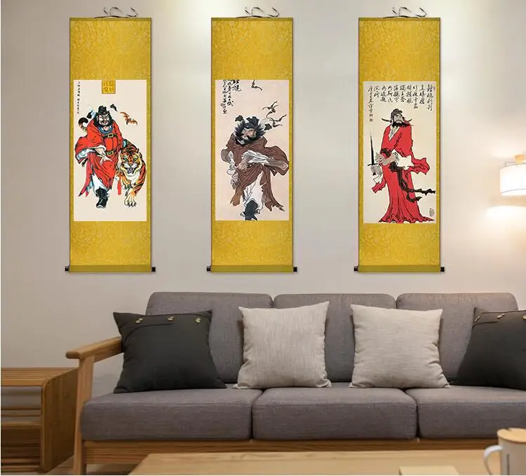 Zhong Kui's portrait, silk hanging painting, Fengshui zhenzhai fenxie door god, blessing Kaiguang God decoration scroll painting