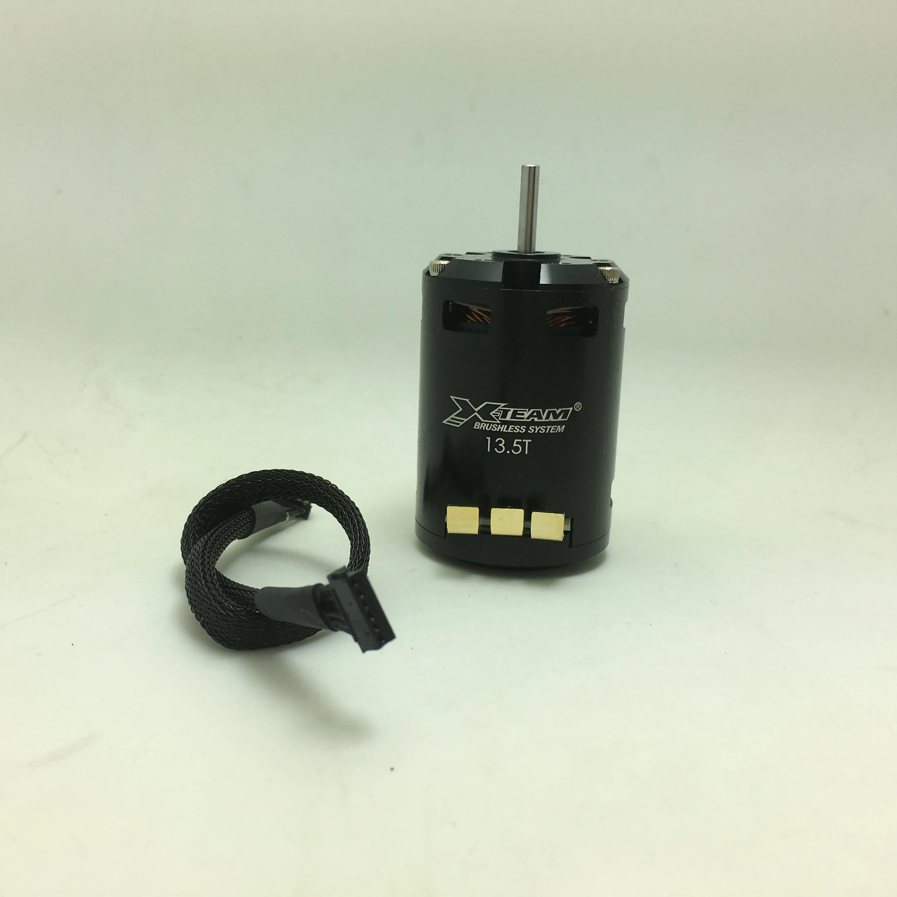 

X-TEAM 540 Series 13.5T 4030KV 2 Poles Sensored Brushless Motor For 1/10 Trial On-Road Buggy Drift RC Racing Cars