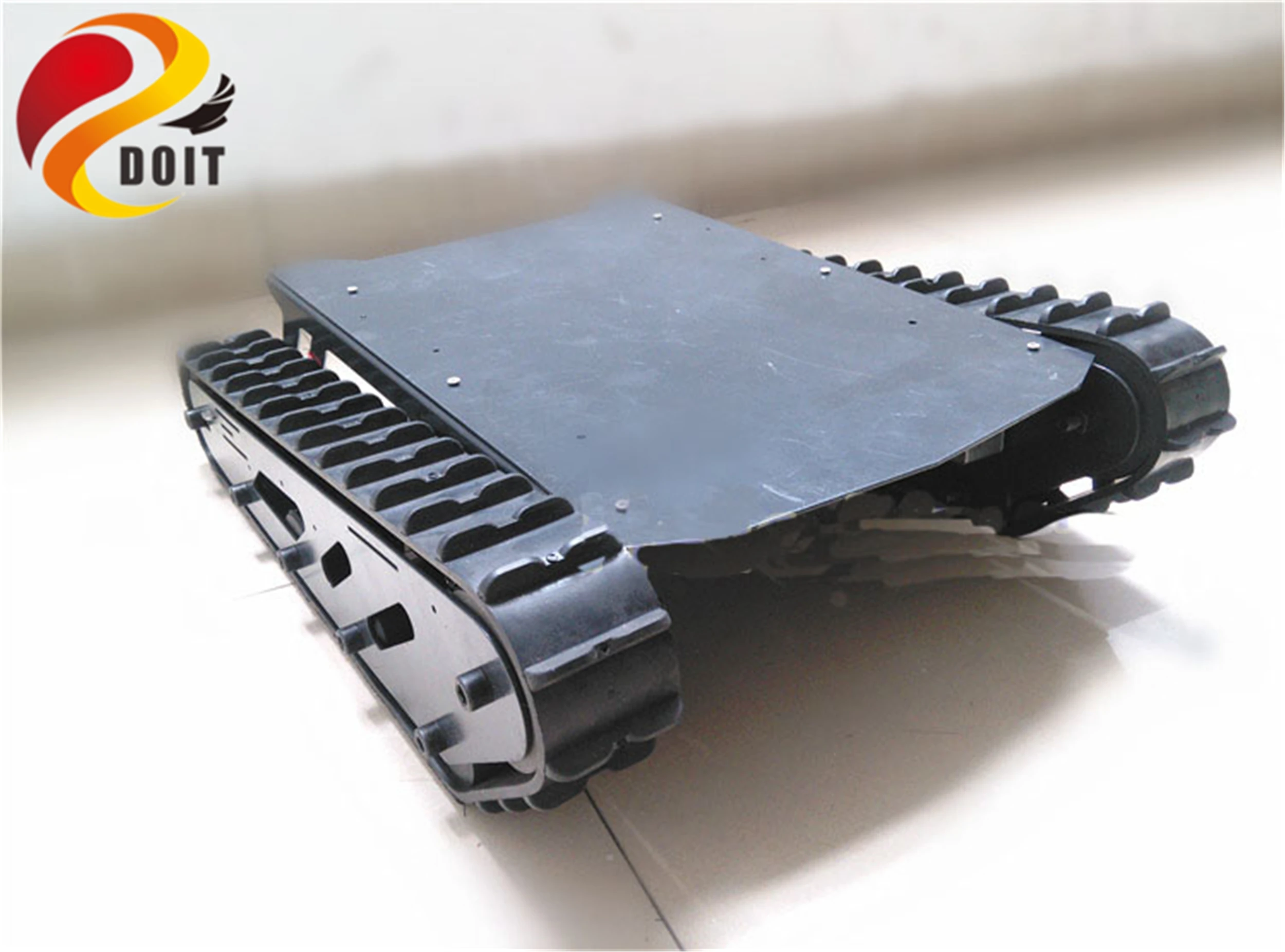 

SZDOIT 15KG Load Large Metal Crawler Tracked Tank Chassis Rubber Tracked Robot A58SW-555 DC Motor DIY For Arduino Competition