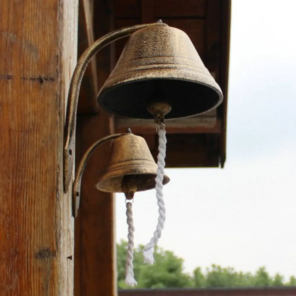 Cast Iron Bell Classic Rustic Metal Wall Mount Door Call Bell Large Farmhouse Style Dinner Bell Wind Chime Hanging