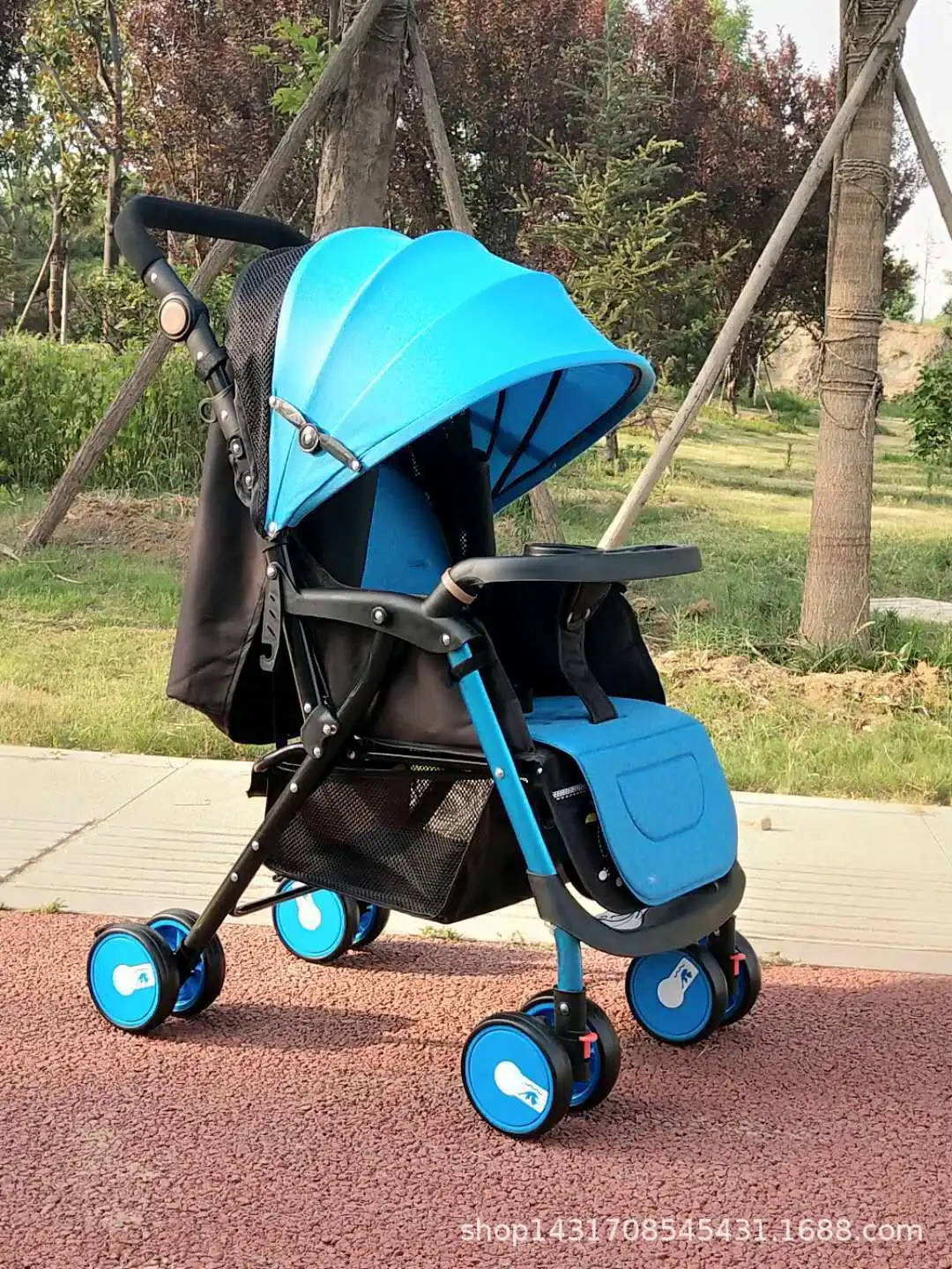 Baby Stroller Super Light and Easy To Carry Baby Stroller Folding and Sitting