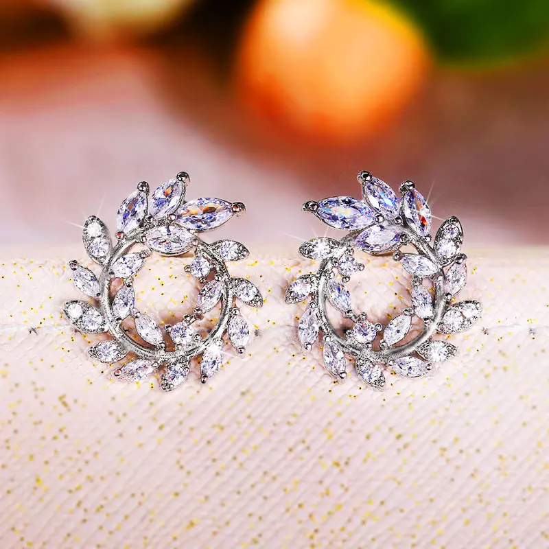 Huitan Fashion Olive Branch Leaf Earrings for Women Full Paved Shiny White CZ Luxury Female Earrings Wedding Engagement Jewelry