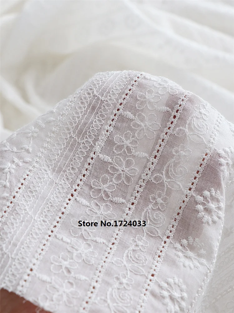 125cm wide 0.5yards/lot Soft and Thin White Embroidery 100% Pure Cotton Cloth Fabric Baby Material / Curtain / Clothes X253