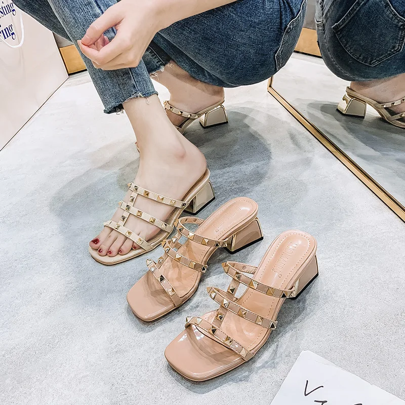 Women\'s Shoes 2020 Summer Sandals Female Fairy Style Metallic Middle Heel Fashion Single Shoes With Square Heel and Rivets