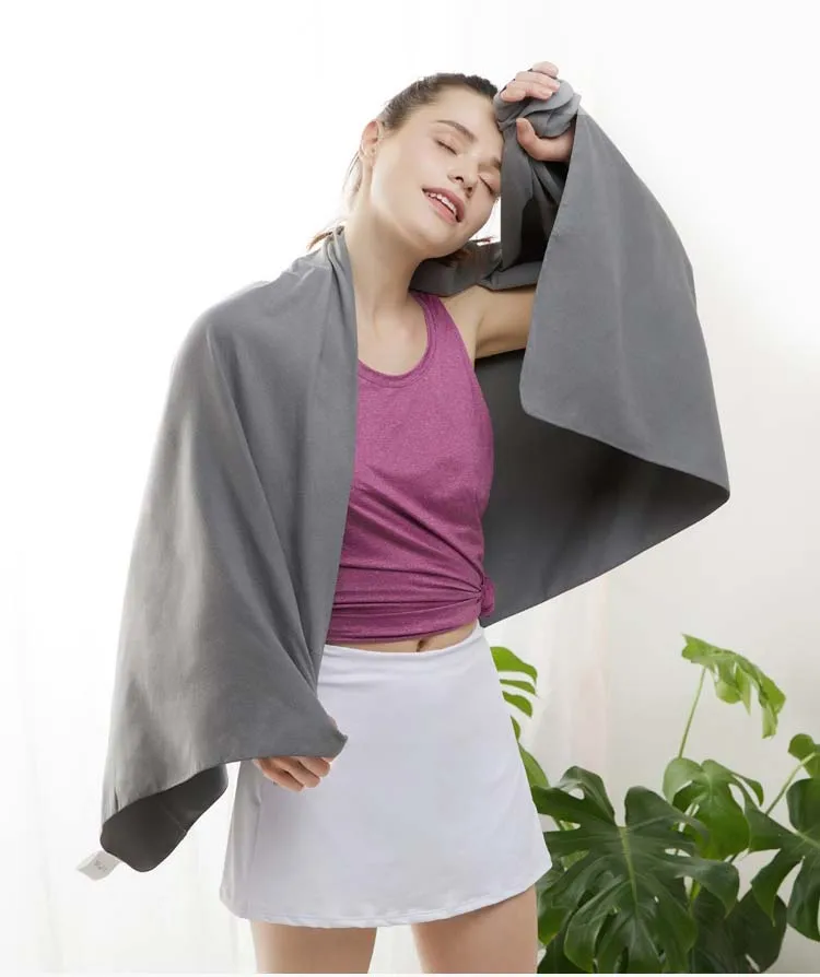 Quick-Drying Sports Towel with Mesh Bag, Water Absorption, Swimming Towel,Gender Neutral, Essential Cooling, Summer