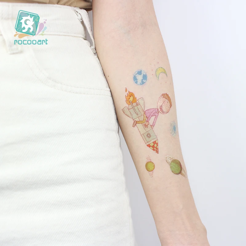 Rocooart Space Series Luminous Fake Tattoo Flash Taty Tatouage Glowing in Dark Waterproof Temporary Tatoo Sticker Body for Kids