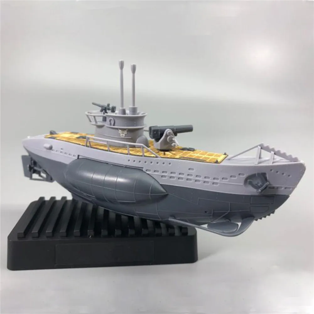 

Q Edition U-boat Type VII with Wooden Deck Model Kit Ship Plate for German Submarine Type VII Parts