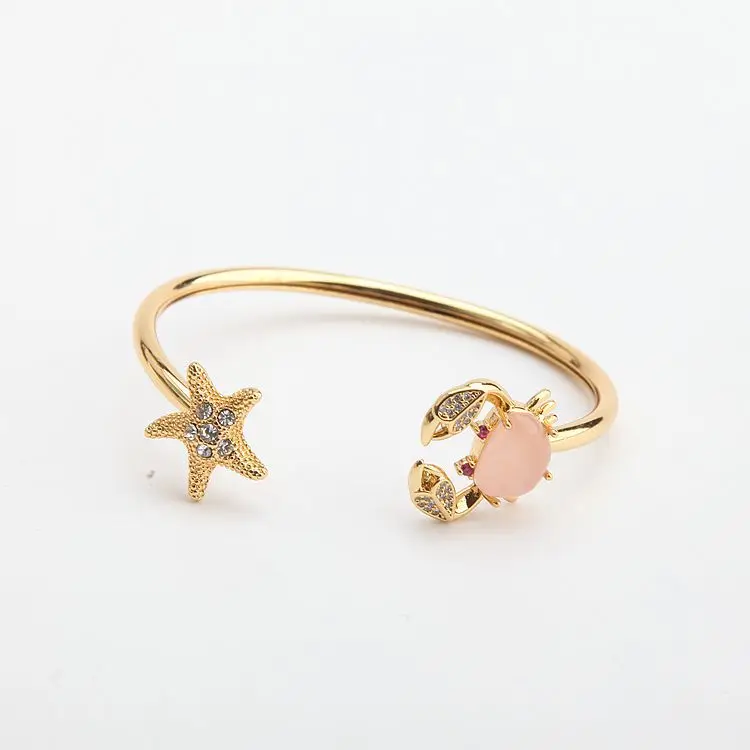 

Summer sweet fashion pink crystal crab sea stars can be opened and twisted