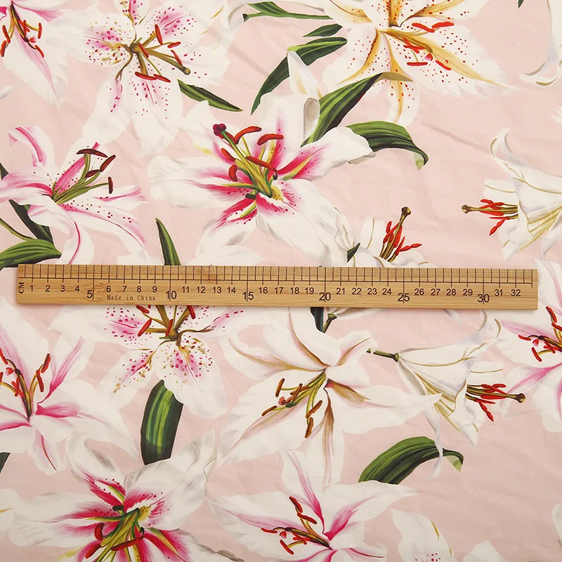 Lily printed cotton fabric meter 148 cm width printed shirt dress cotton fabric handmade DIY fabric wholesale cotton cloth