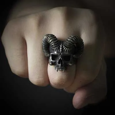 Onlysda Unique Silver Color 316L Stainless Steel Evil Skull Ring Mens Punk Rock  Biker Jewelry Dropshipping OSR289