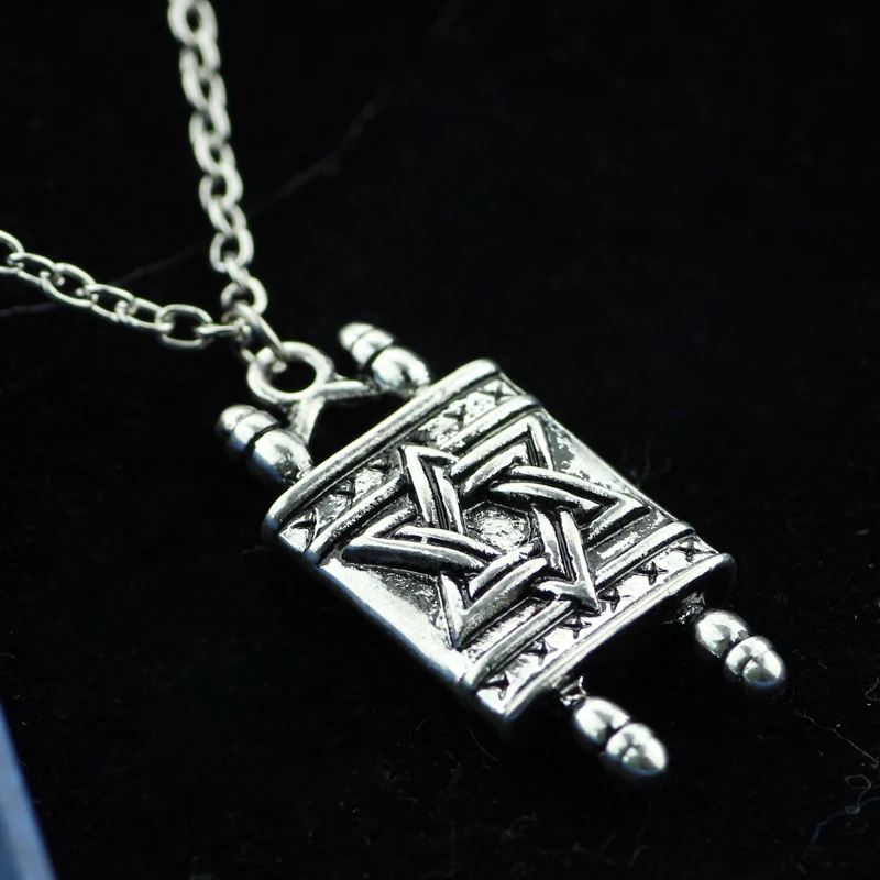 Jewish Hebrew Sefer Torah Scroll Religious Men Pendant Necklace Women With Star Of David Amulet Necklace