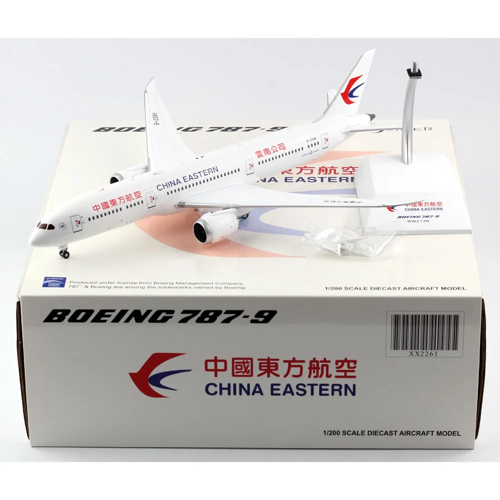 1:200 Alloy Collectible Plane Gift JC Wings XX2261 China Eastern 