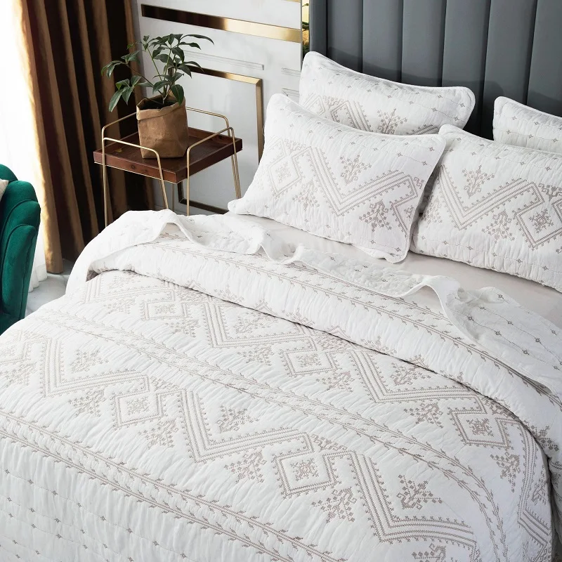 

CHAUSUB 3PCS Solid Color Cotton Bedspread Quilt Set King Queen Size - Embroidered Bed Cover Quilted Blanket for Bed Comforter