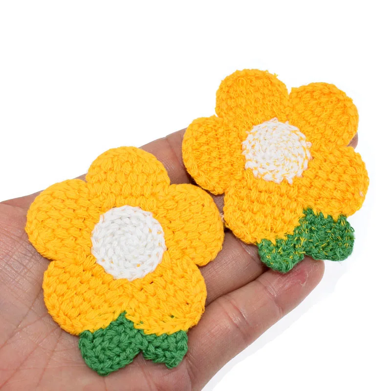 5 pezzi di cotone fatto a mano all'uncinetto foglia fiori tessuto Applique fiore per vestiti Trim decorazione per cucire 6.5x7.5cm