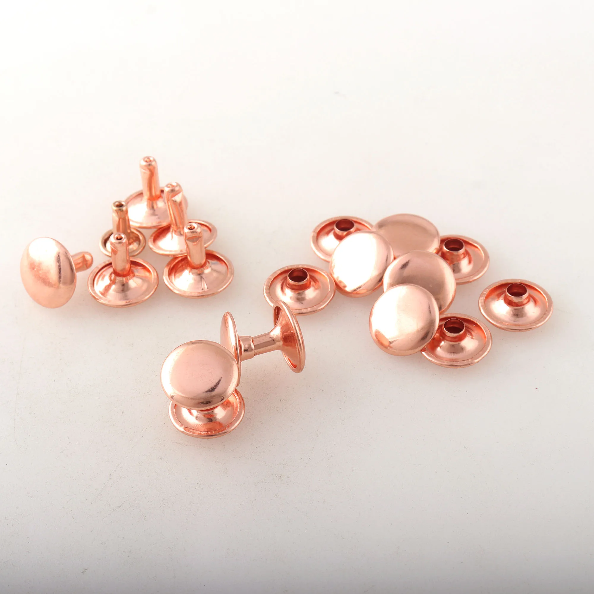 

Rose Gold Rivet Studs Double Caps Rivets for Leather and Crafts Round Rivet Buttons Used in Belts Leathers Bags 12 mm Cap