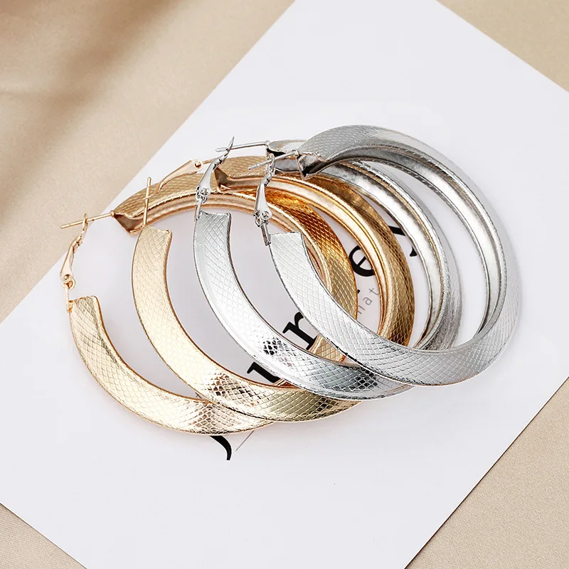 BLIJERY Exaggerated Snake Pattern Carved Big Hoop Earrings for Women Punk Jewelry Thick Metal Circle Earrings Boucles d\'oreilles
