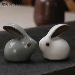 Lovely Ceramics Tea Pet Rabbit Model Statue Handmade Office Desktop Decor Ornament Boutique Tea Ceremony Accessories Gift