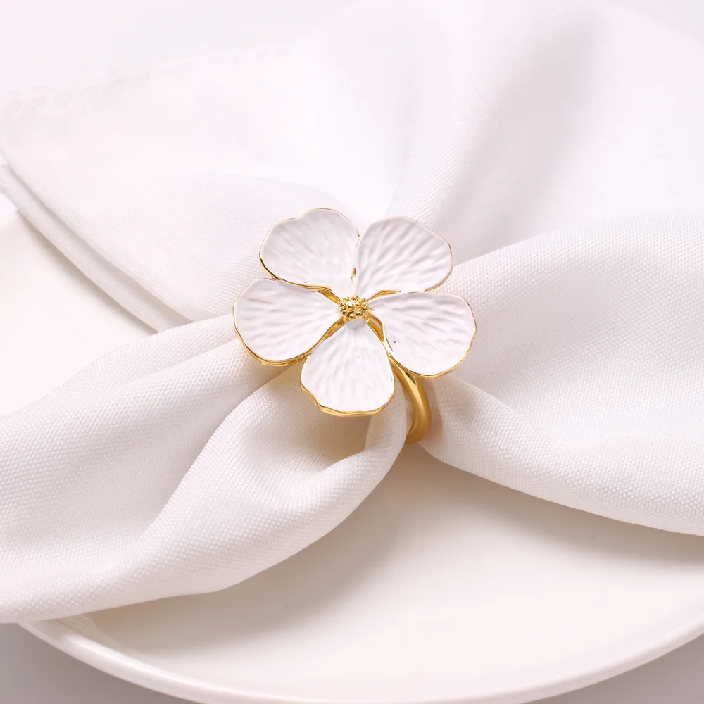 6PCS Plum Blossom Napkin Buckle, Bloom Napkin Ring,Flower Types Decoration Napkin Holder for Hotel Parties Feast Dining Table