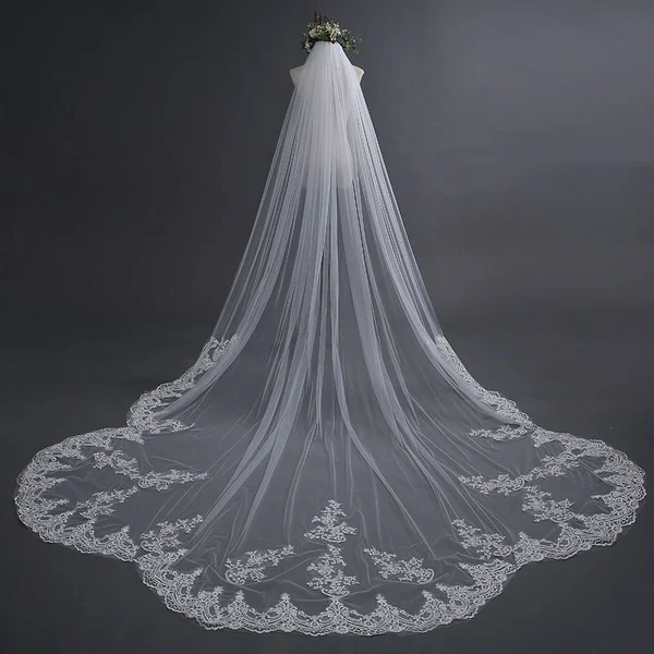 High Quality Cathedral Lace Bridal Veils Wedding Accessories  Veil Promotion With Comb 1T cathedral wedding veil