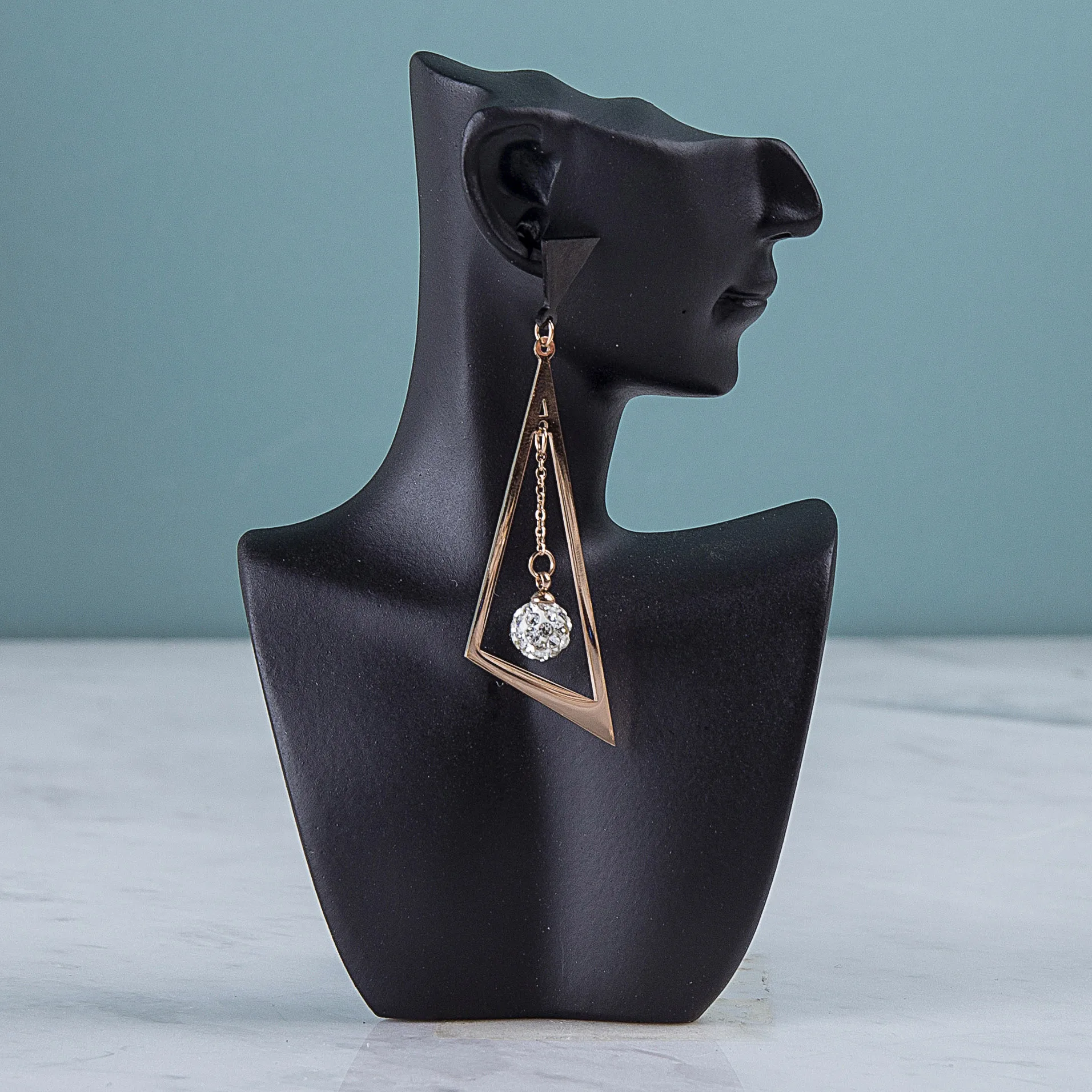 

Fashionable New Earrings Holder Necklace Jewelry Display Jewellery Organizer Pendants Stand Made of Resin Durable Bust Show Rack