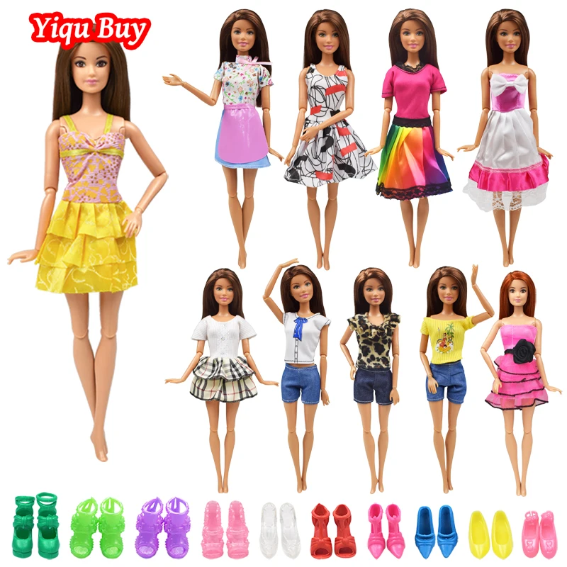 20 Pieces/Doll Set Accessories = 10 Mixed Fashionable Cute Noble Dresses + 10 Pairs Of Different Shoes