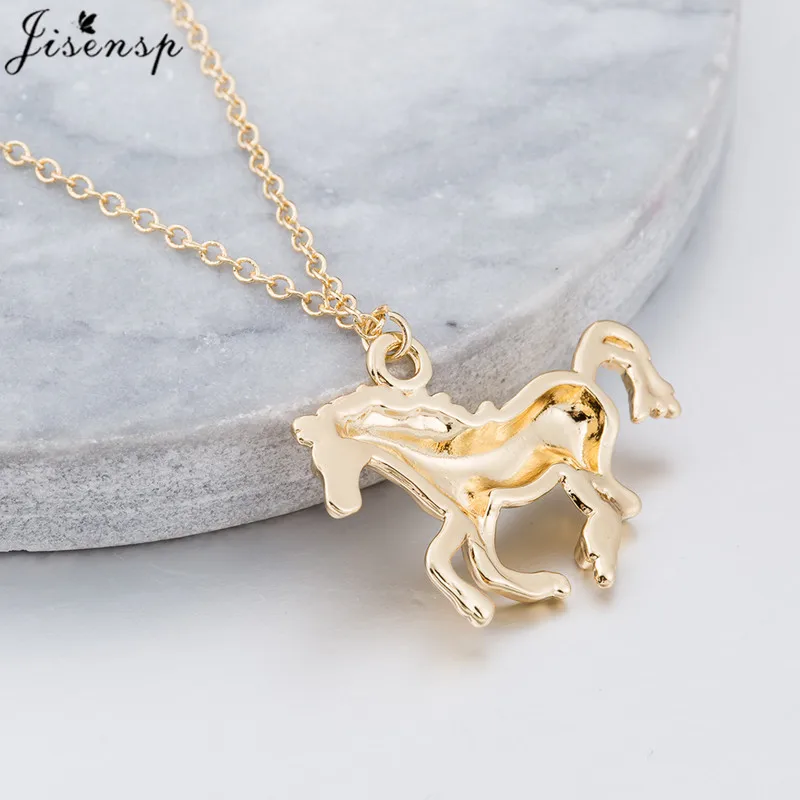 Lucky Running Horse Pendant Necklace Women Jewelry Cute Animal Horseshoe Horse Necklaces Mother\'s Day Accessories Wholesale 2024