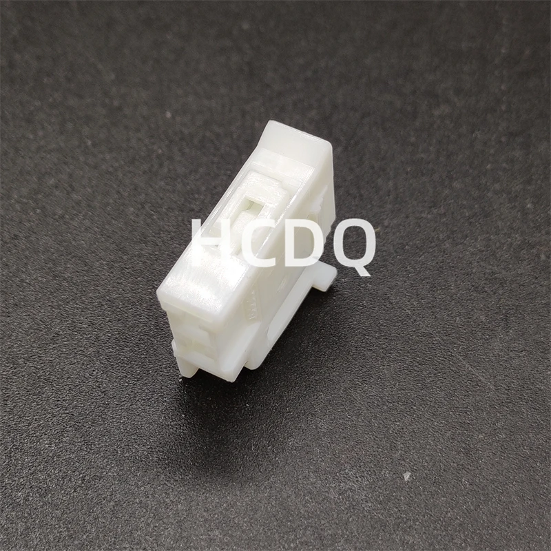 10 PCS The original 4F5260-0003 automobile connector shell and connector are supplied from stock