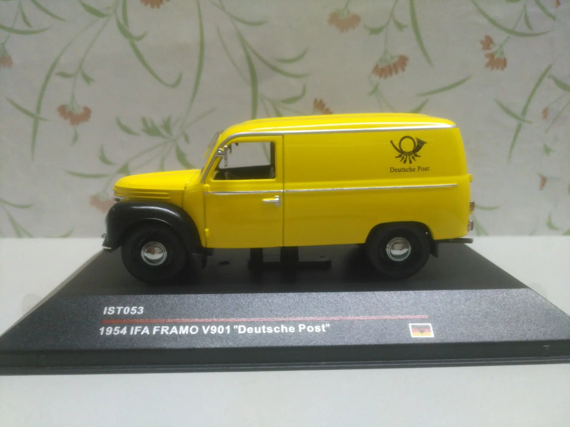 

Rare 1/43 New Special Die-cast Metal 154 According To The Old Car Soviet Home Display Collection Model Toys For Children