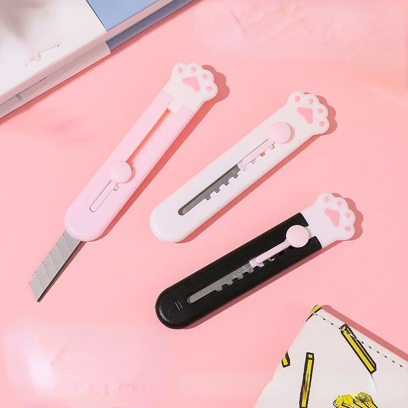 1pc Cat Paw Handle Utility Knife DIY Art Tool Kits Cutter Letter Opener Students Stationery Paper Knife School Supplies