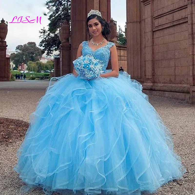 Princesa doce 15 vestido de baile luz céu azul quinceanera vestidos 2021 decote em v apliques lantejoulas sem mangas festa pageant em camadas