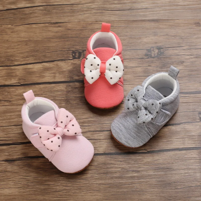 Baby Autumn Shoes Infant Girls Cute Dot Shoes Toddler First Walkers Flat Indoor Outdoor Slippers